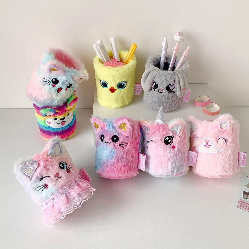 Portapenne Peluche Gatto Cartone Animato Creativo - Elegante Organizer da Scrivania per Studenti e Decorazione per Stanza del Dormitorio.