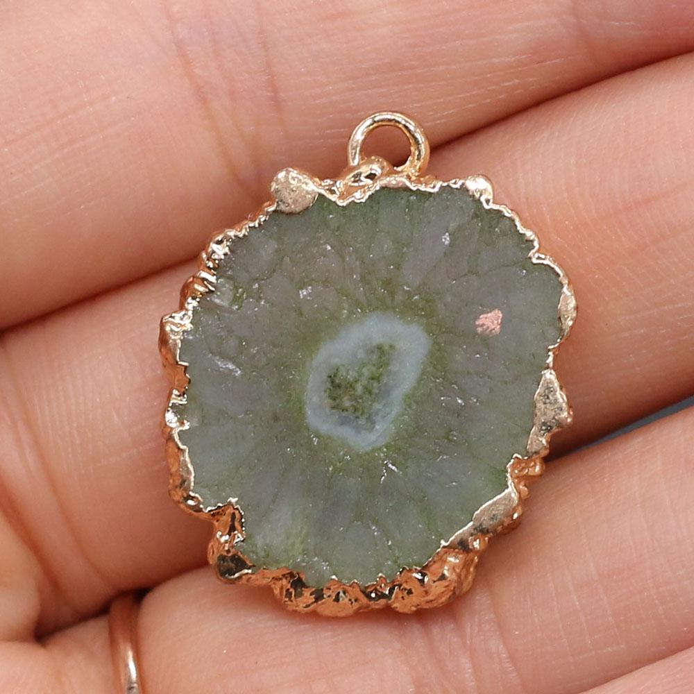 

1шт Енергетичний природний камінь Агат Кулони Шарми для DIY Жіночі Чоловічі Намиста Брелоки Креативні підвісні Декоративні аксесуари, Ремесло для виготовлення ювелірних виробів 1Pc/20×25-23×28mm