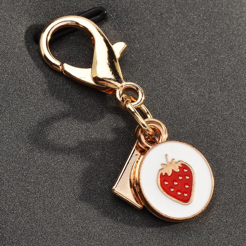 Exquisite High-End Strawberry Mushroom Keychains For Women Bag Pendant Charm Car Keyring Jewelry Gift Decoration Accessories