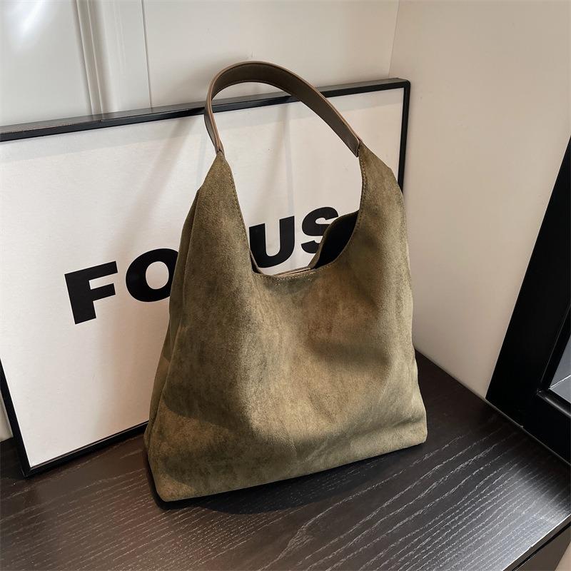 Retro soft-faced suede bread bag women's new summer large-capacity shoulder bag tote bag