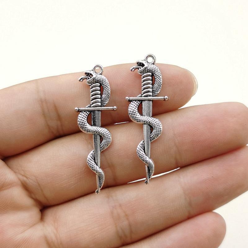 Ретро змея меч сплав кулон ювелирный аксессуар 1