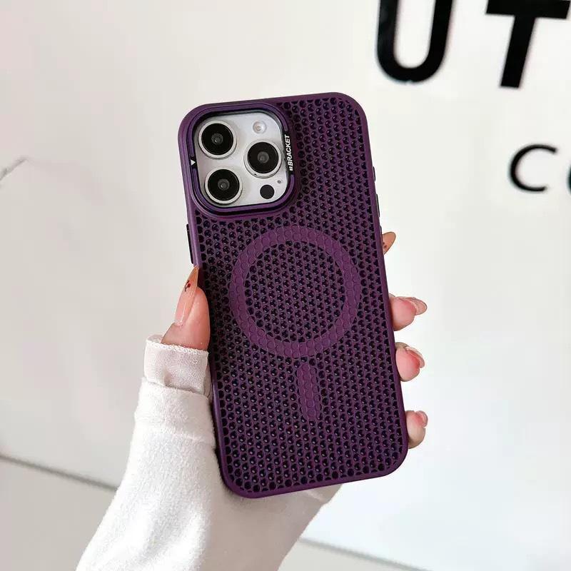 Applicable To iPhone17PROMAX Honeycomb Breathable Heat Dissipation Magnetic Lens Holder Mobile Phone Case Apple 16 Protective Case