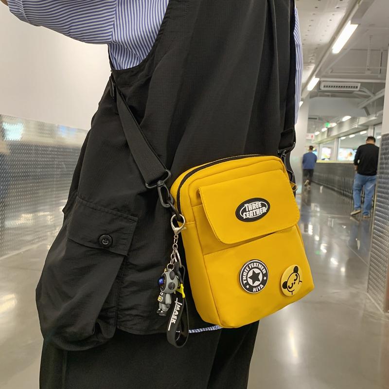 Мужская маленькая сумка через плечо — фото 6