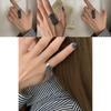 Chic Retro Korean Ring Featuring Adjustable Design And Eyecatching Geometric Patterns