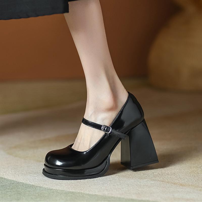 Fashion Black Patent Leather Chunky Heel Pumps Women Retro Mary Jane Shoes Comfortable Buckle Strap Casual Leather Heels for Ladies