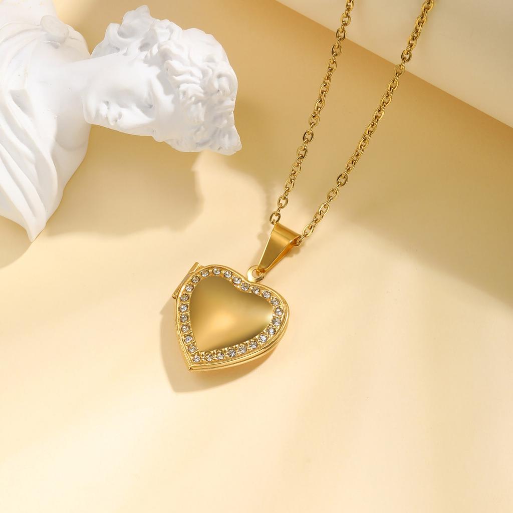 Cubic Zirconia Pendant Necklace for Women, Stainless Steel Chain Trendy Jewelry, Square Heart CZ Stone Boho Jewelry