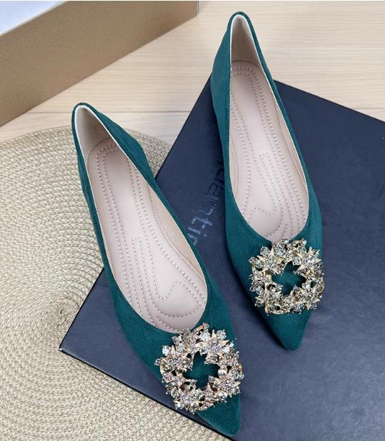 Women Luxury Pearl Crystal Buckle Flock Flats Pointed Toe Dough Shoes Spongy Insole For Tender Feet Comfortable Walking Slip-On