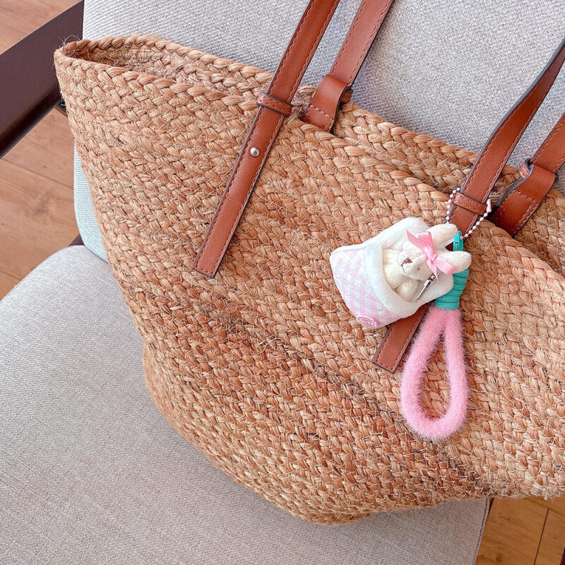 Comforter Strap Rabbit Keychain (1) Blanket + Brown Rabbit Keychain