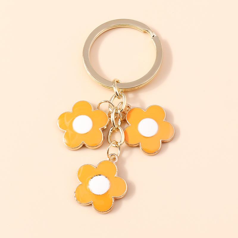 Aihua Handmade Knitted Sunflower Keychain For Women Girl Cute Crocheted Bee Flower Key Ring Handbag Pendants Jewelry Gifts