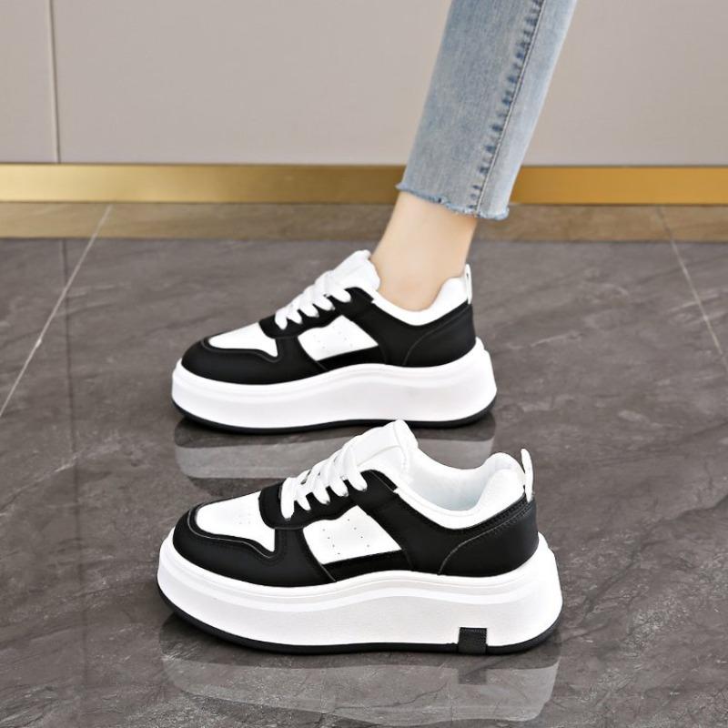 Large size muffin little white shoes women's autumn new thick-soled heightening board shoes women's versatile casual sports shoes