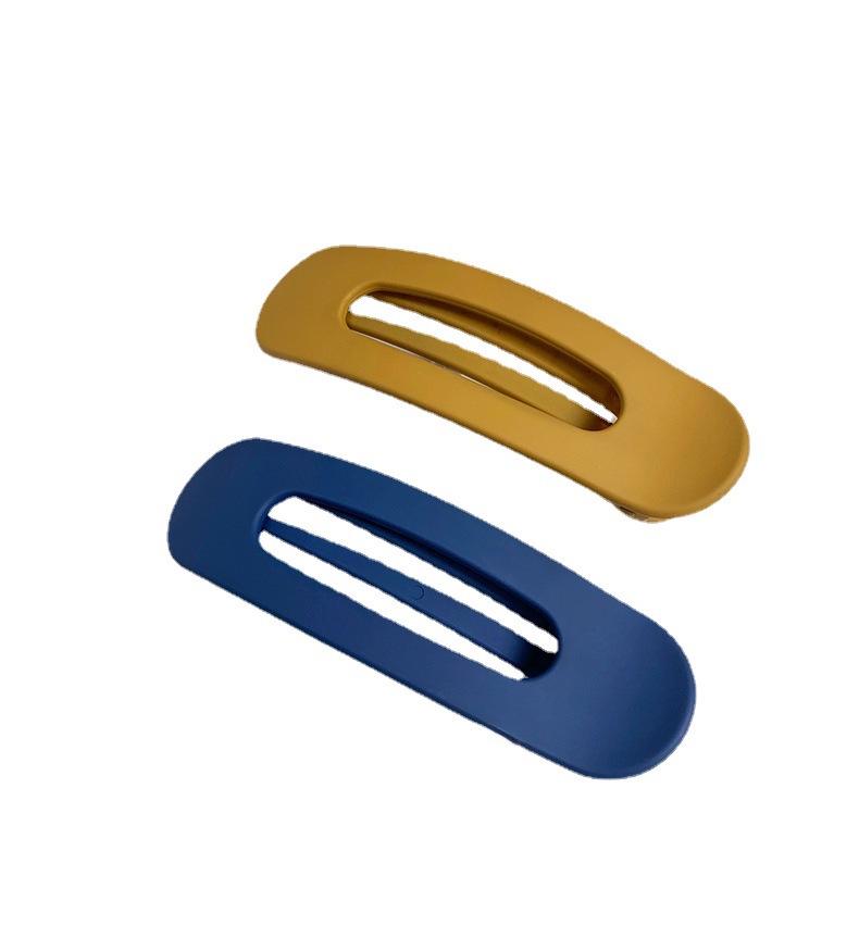 Korean Celebrity Oval Hairpin: Stylish Bun & Side Clip Accessory