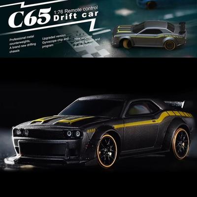 Nuevo 1:Coche de control remoto a escala 76 C65 con giroscopio incorporado, minicoche de carreras de derrape de tamaño completo, simulación de escritorio RTR, juguete de regalo de escritorio