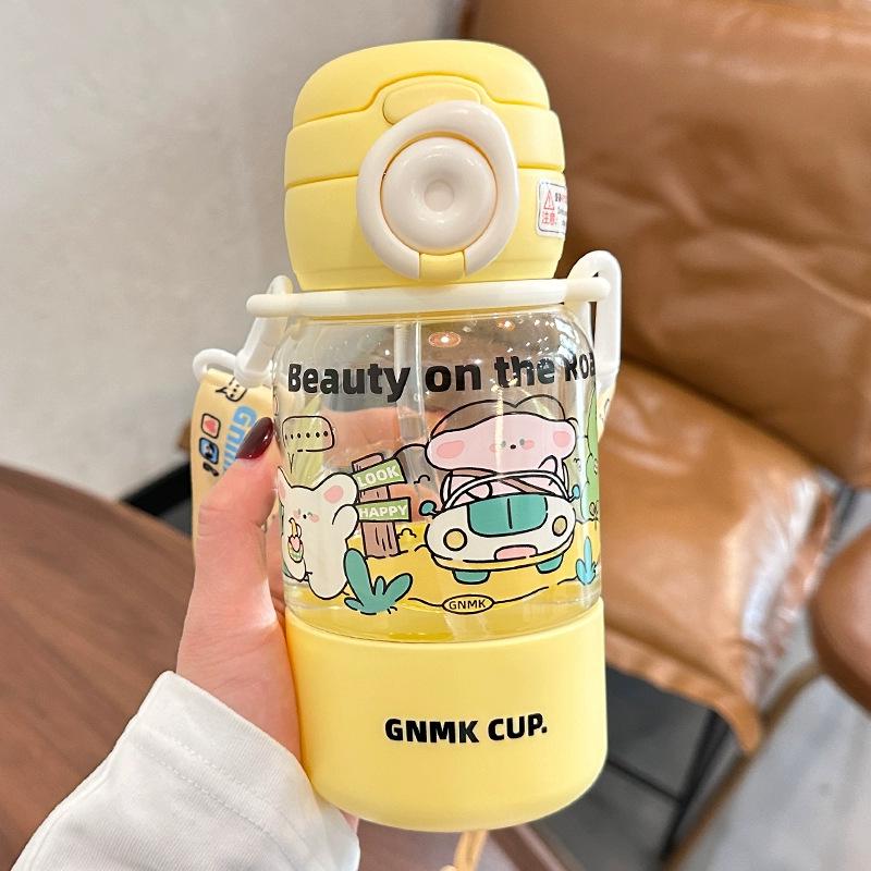 

Tritan Kids Triple-Use Straw Water Bottle - Large Capacity, Portable, Crossbody School Cup 600ml