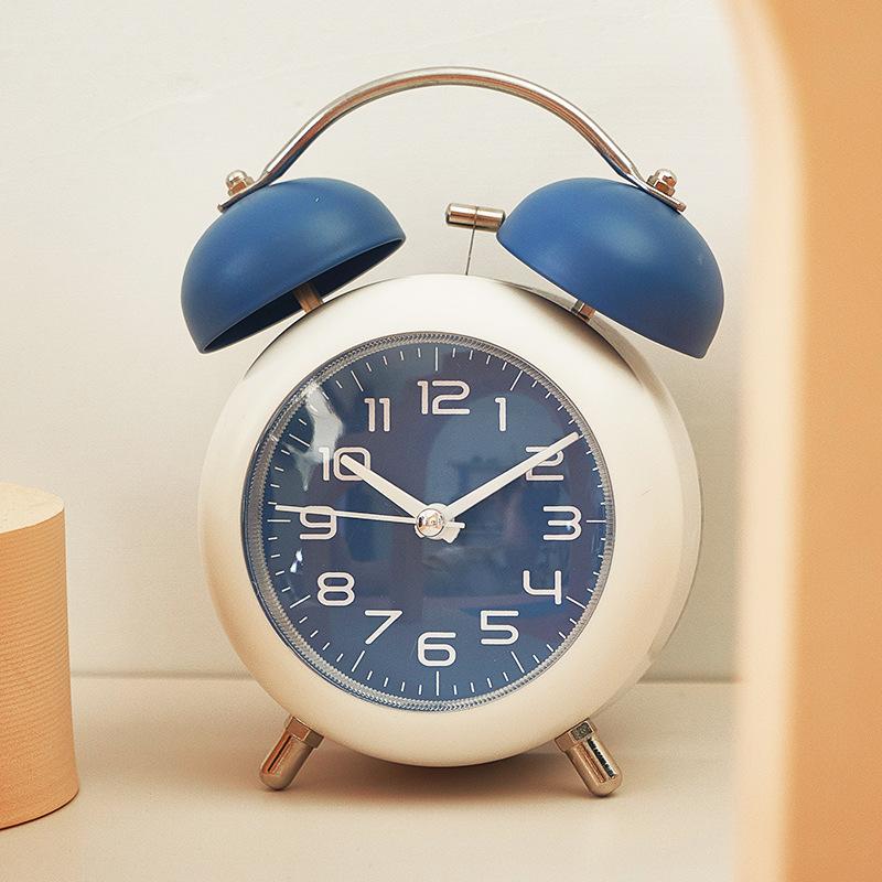Large alarm clock wakes up creative students and children mechanical metal bell mute night light bedroom desktop clock F18