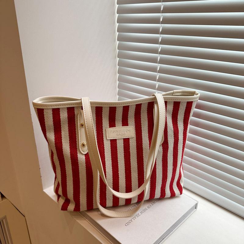 

Вместительная простая полосатая сумка на плечо, модная контрастная сумка, новая повседневная и красивая сумка под мышкой красный