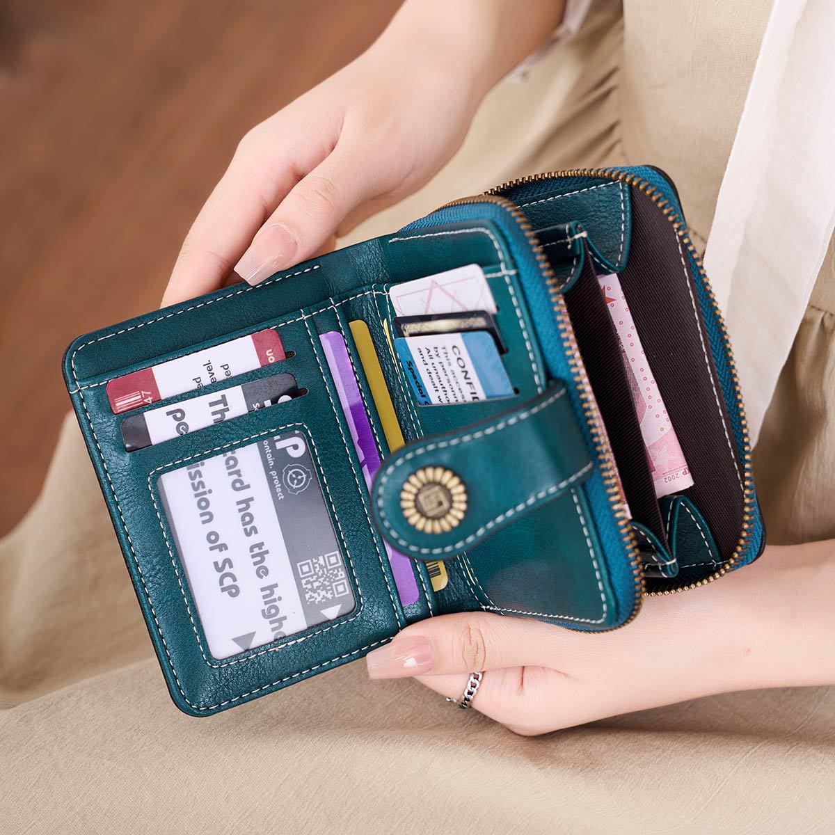 

2025 Fashion Women s Cutout Short Wallet with Large Capacity Zipper Coin Purse and Retro Card Holder павлин голубой