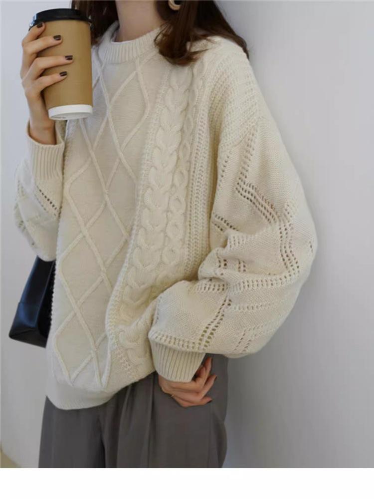 2025 Autumn/Winter Women's 100% Pure Wool Sweater—Round Neck, Warm Diamond Pattern, Classic Versatile Loose Fit