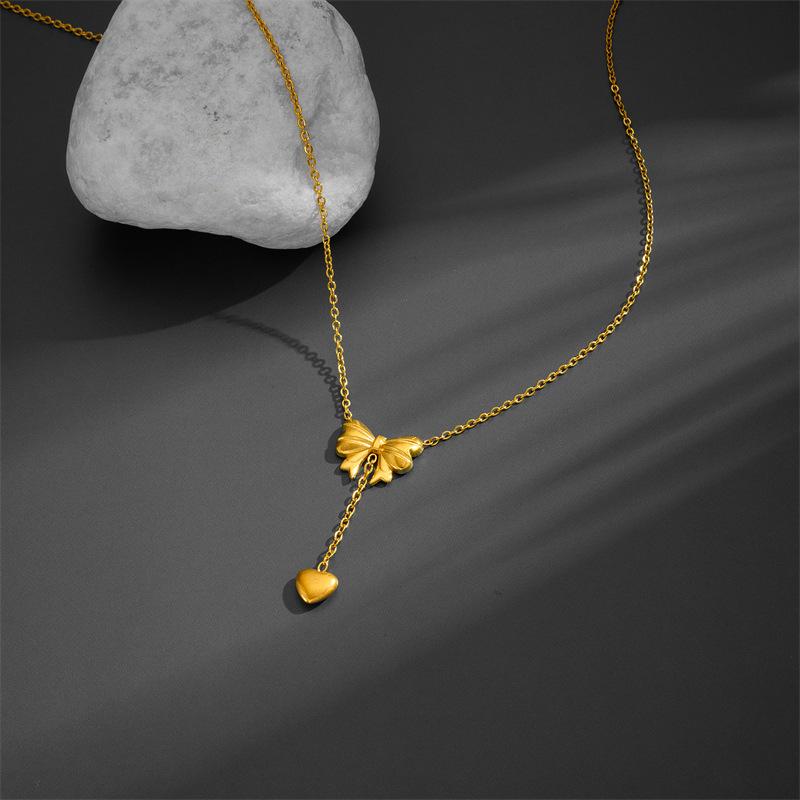 Ladies' Stylish Bow & Heart Tassel Pendant Necklace and Earrings Set
