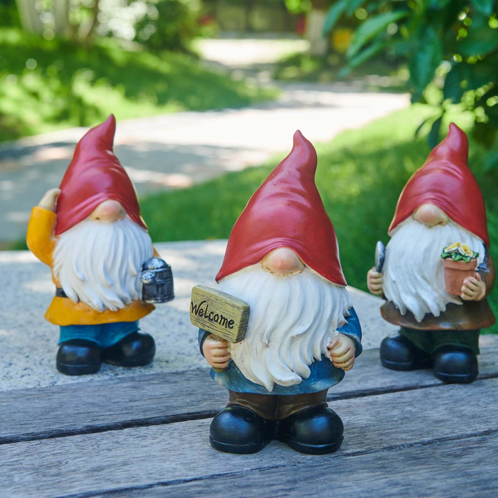 Garden decoration, garden gnome figurine, garden ornament figurine, fairy gardening figurine, weatherproof & waterproof, cute design to decorate your