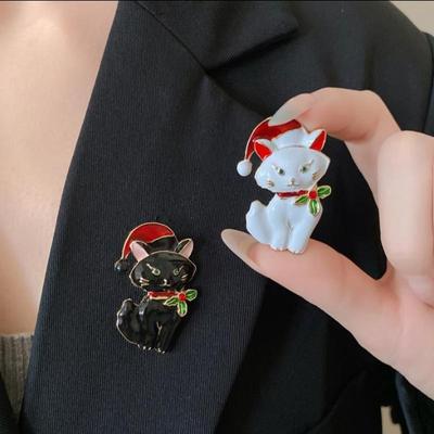 Christmas Vintage Animal Cute Cat Brooches Pins Women Coat Clothing Badges Jewelry Accessries