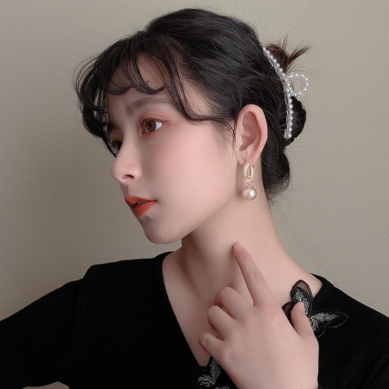 French Champagne Pearl Earrings - Retro Hong Kong Style, Trendy and Luxurious Earrings for Women.