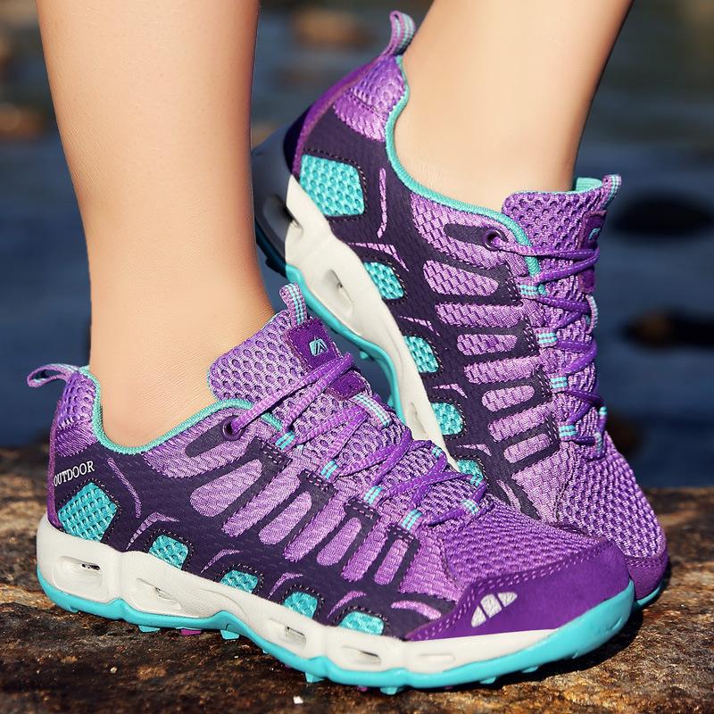 Large size shoes Outdoor wild sports shoes Mountaineering and creek shoes Climbing and wading mesh couple shoes