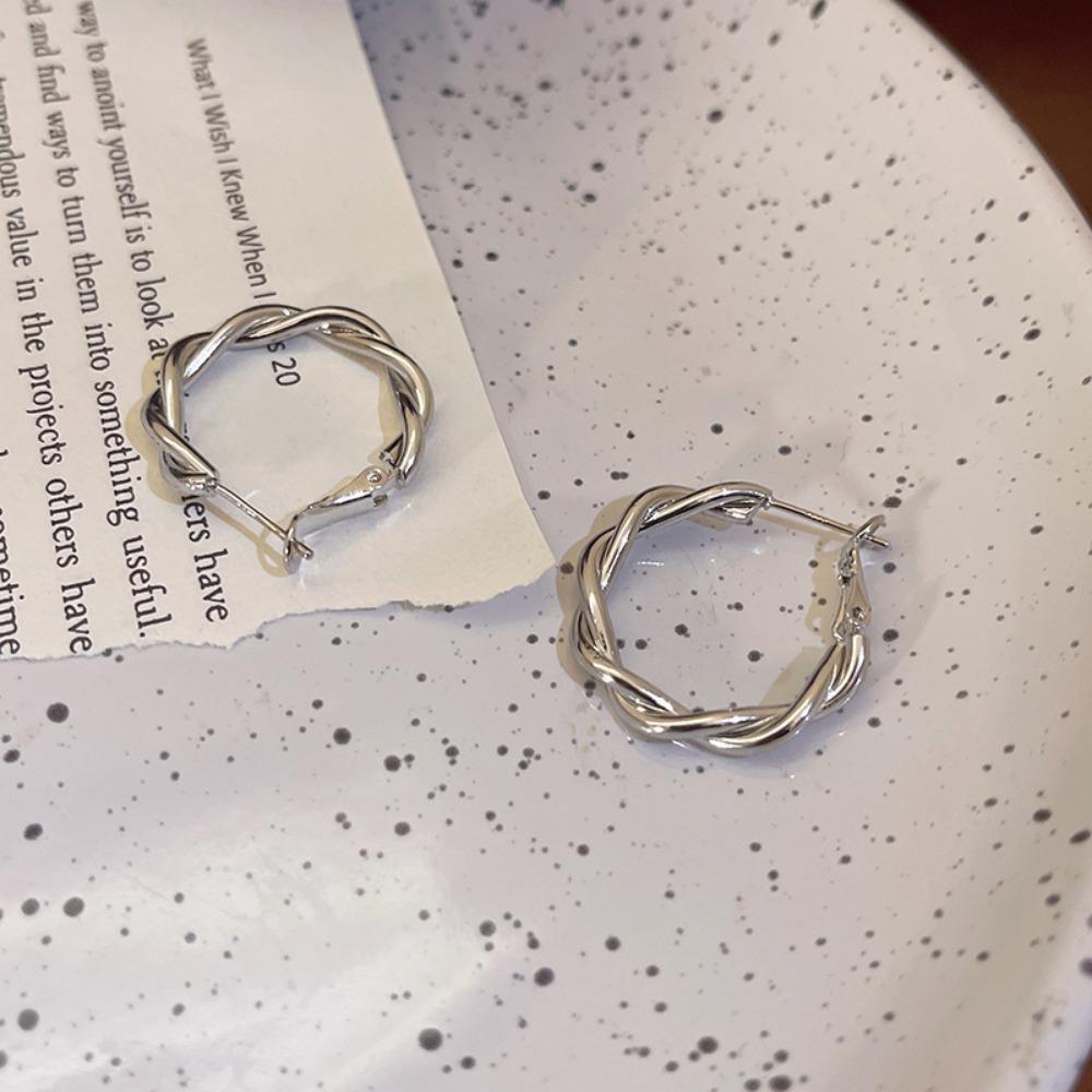 Silver Needle Flower Love Earrings Simple and High-end Sense Versatile Stud Earrings Niche Temperament Earrings Women