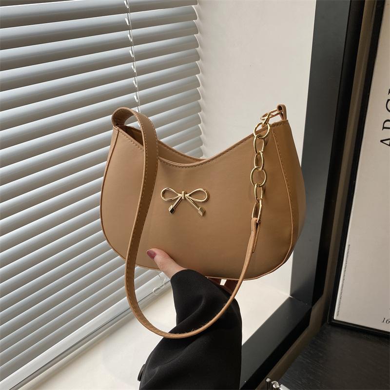 

Нишевый дизайн повседневная простая сумка под мышкой женская весенняя новая ретро модный тренд женская сумка сумка через плечо хаки