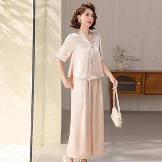 

Elegant Summer Two-Piece Set: Short-Sleeve Top & Wide-Leg Pants for Women XL грязно-белый