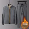 Caldo Completo Maglione da Uomo Invernale Ispessito in Velluto d'Agnello Giacca Sportiva Invernale Completo Due Pezzi