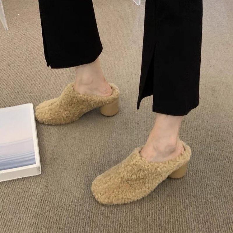 Winter New Round Head Flat Non-slip and Cashmere Slippers Solid Color Simple Fashion Comfortable Thick High Heels Slippers 35 абрикосовый 2749₽
