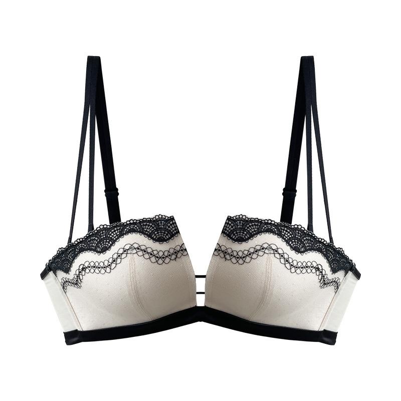 French Embroidered Strapless Bra for Small Breasts Anti-exposure Bandeau Bra