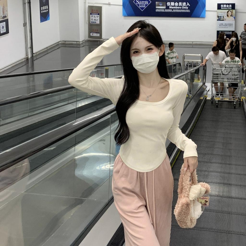 Thickened White Square Collar Bottoming Shirt for Women with Slim German Velvet T-shirt for Women with Long Sleeves for Women with Super Figure