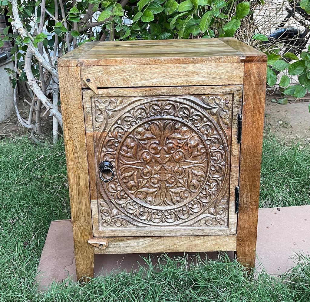 Wood Indian Carved Side Storage Cabinet Bedside Cupboard,Indian Living Nightstand Sideboard Furniture,Kitchen Cabinet Furniture,Desk drawer