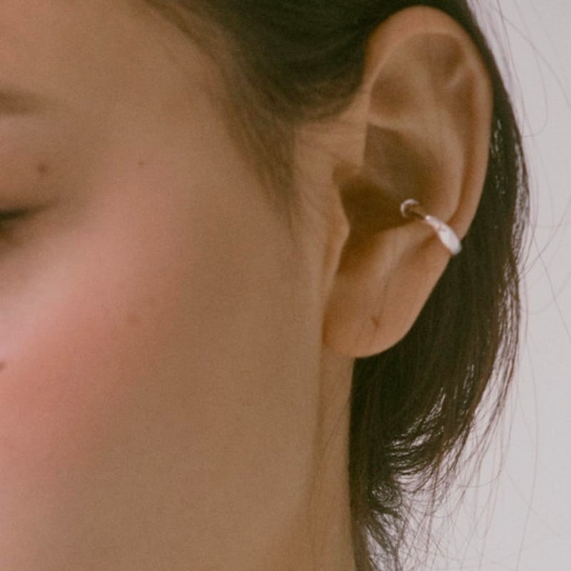 nuavo Water drop earcuff