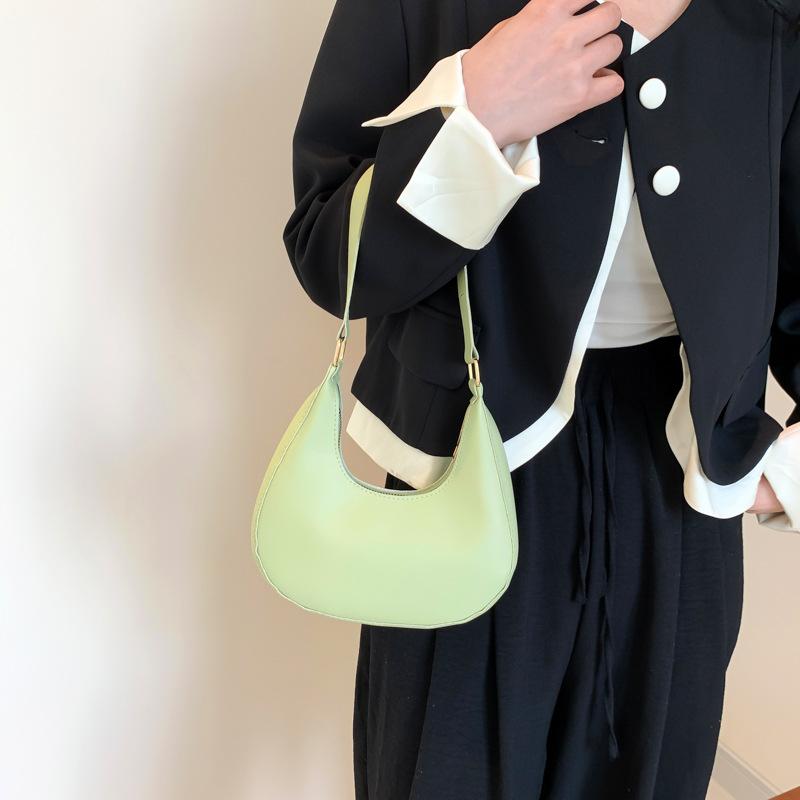 Handbag Women's 2025 Summer New Popular Underarm Shoulder Simple Texture Solid Color Foreign Gas Crescent Bag Small Women's Bag