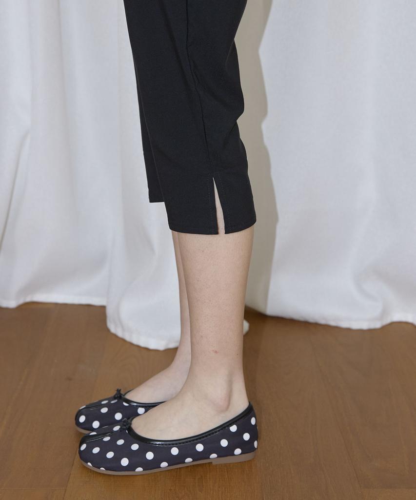Nyuyogwogseu Basic Capri Pants 2 Colors