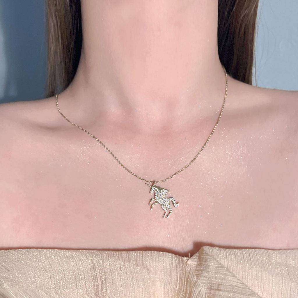 Simple Temperament Golden Beanie Necklace Female