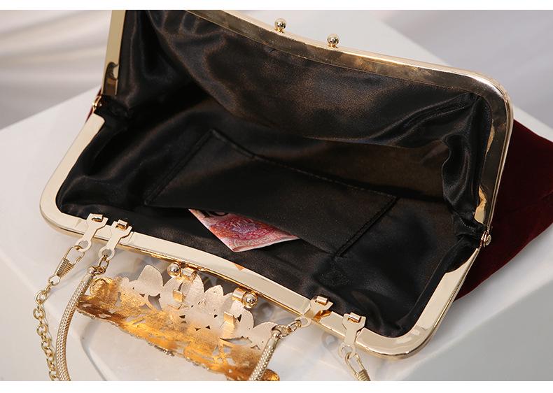 Handmade Beaded Pearl Evening Bag with Rhinestones: European & American Retro Qipao Style