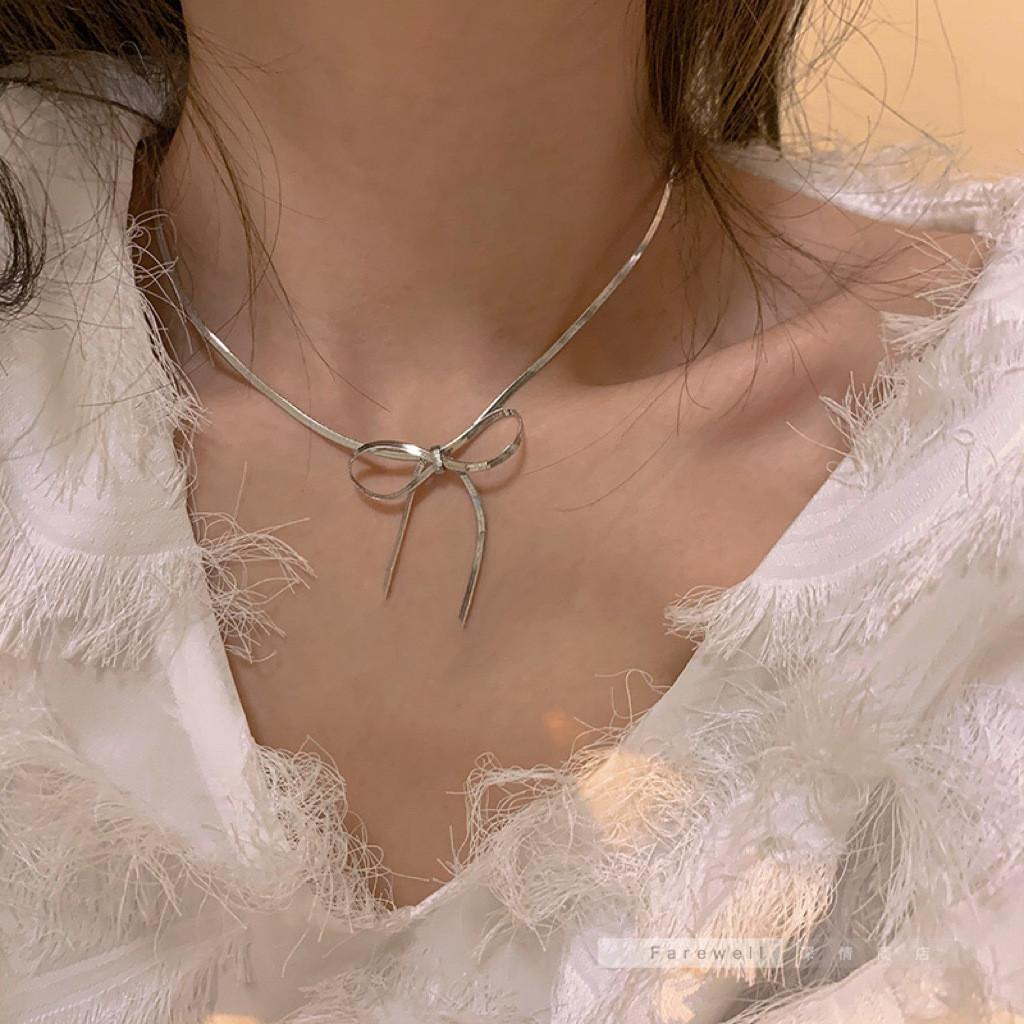 Stylish Sweet Butterfly Bow Titanium Steel Snake Necklace Perfect For Womens Fashion