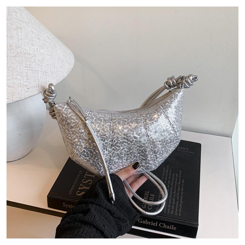 

Large capacity bag women s new summer shoulder messenger croissant versatile commuter dumpling bag срібний