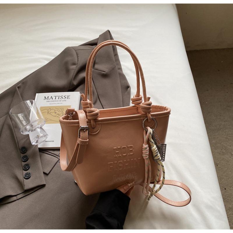 Spring and Summer Popular Small Bags for Women's New Fashion Versatile Messenger Bags, High-end Portable Bucket Bags