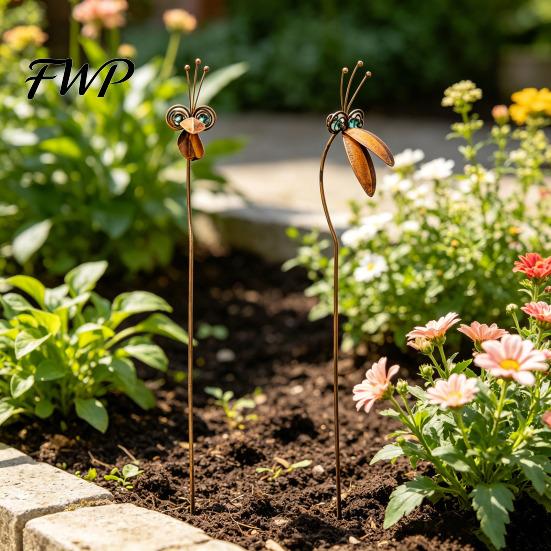 Outdoor Plant Display Stand Big Mouth Bird Garden Stake, Rusty Metal Decorative Potted Yard Art for Patio, Lawn, Courtyard, Decor Weather-resistant
