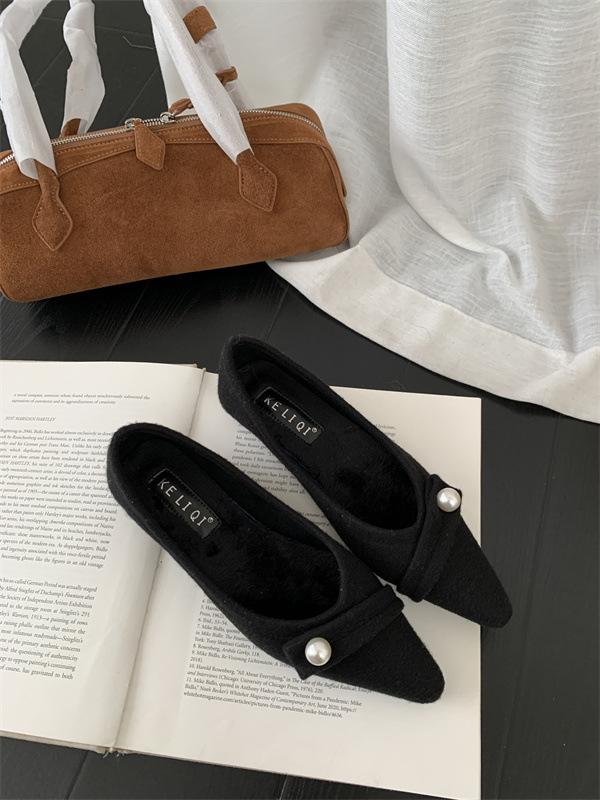 2025 Autumn and Winter New Pointed Thick Heel Fluffy Shoes Women Wear Flat-bottomed Versatile Fairy Wind Warm Shoes
