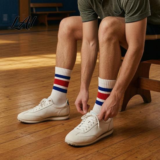 Unisex Mid Calf Socks Mid-calf Sports Socks Cotton Contrast Striped Crew Moisture Versatile Color Wicking Athletic for Autumn And Winter Daily