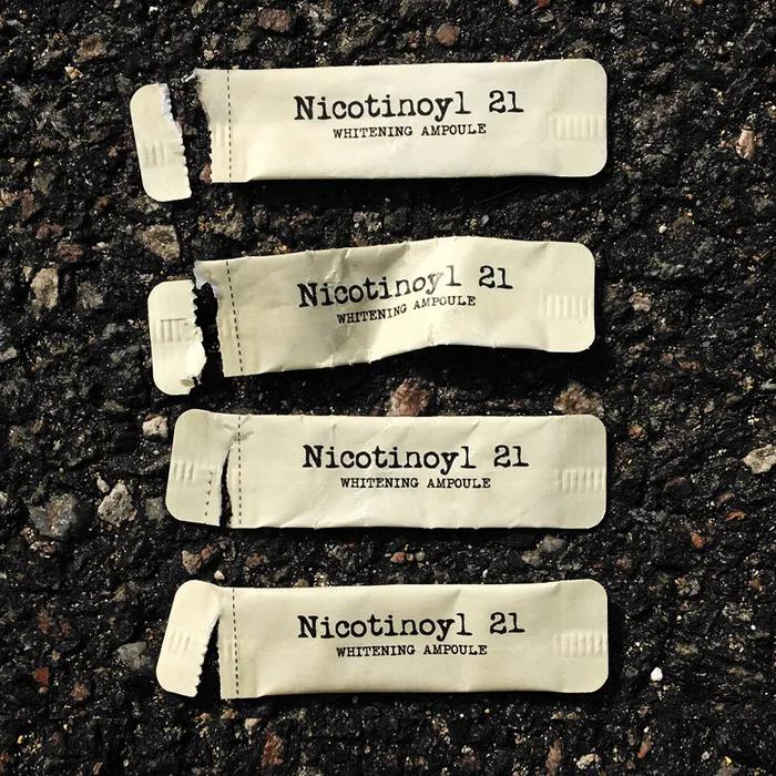NICOTINOYL_21 Whitening Ampoule 2ml x 30(60ml)