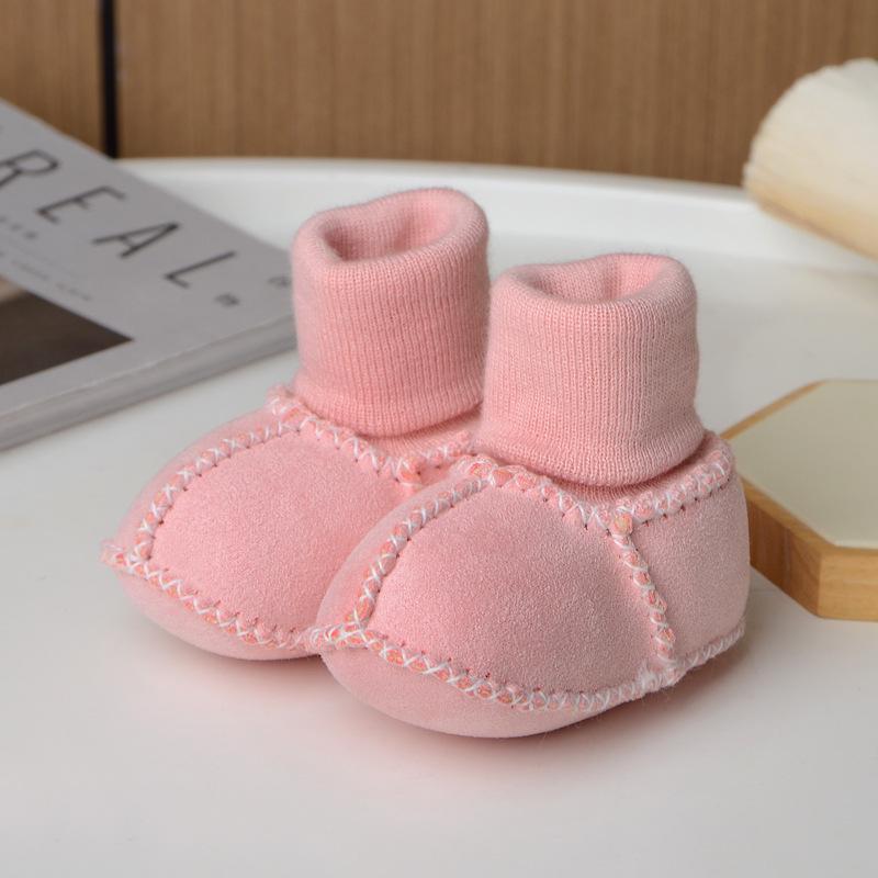 

Autumn & Winter Soft Sole Baby Shoes, Sheepskin Wool for 0-1 Year Old, Non-Slip Infant Cotton Shoes M (Inner Length 12cm) рожевий