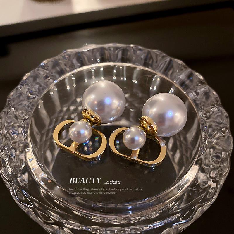 Silver Needle Pearl Heart Earrings - 2025 Korean Trend, Minimalist Flower Dangle Studs for Women's Elegant Style