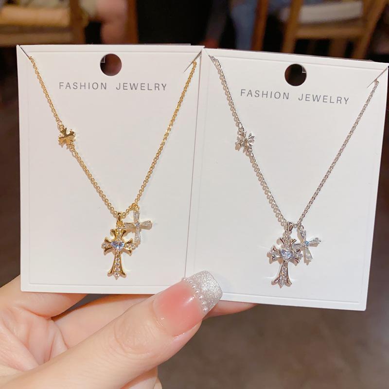 Exquisite Fashionable Double Cross Pendant Necklace