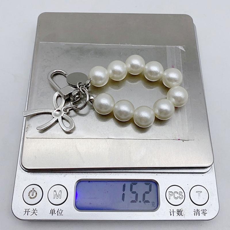 Bowknot Shaped Keychain Pendant Pearls Beaded Butterfly Knot Key Chain Fashionable Bow Ornament for Phones and Bag